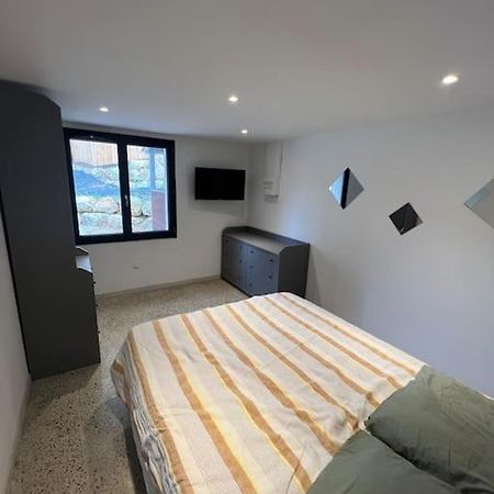 Le Petit Coin Du Fau Apartment Montauban Bagian luar foto